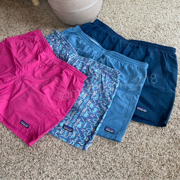 Patagonia Pants - Patagonia Baggies Shorts 5” Bundle size Extra Large Relaxed Fit Regular Rise XL